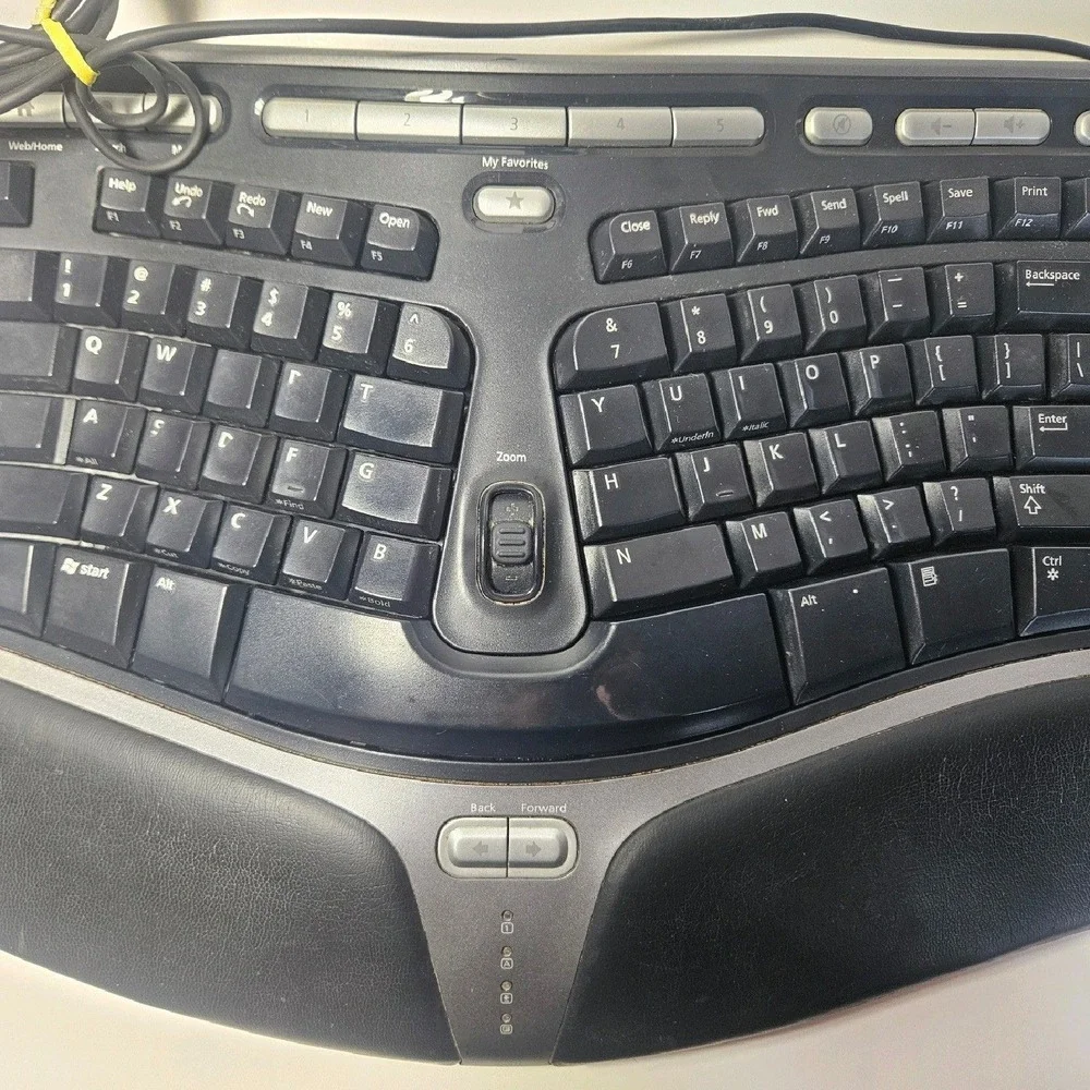 Microsoft Natural Ergonomic 4000 V1.0 Wired Keyboard TESTED AND WORKS!